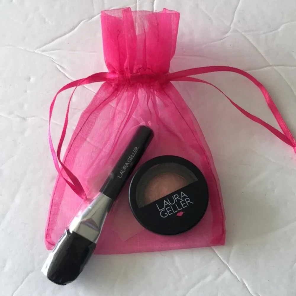 LAURA GELLER  Set of Blush-N-Brighten Pink Grapefruit & Brush